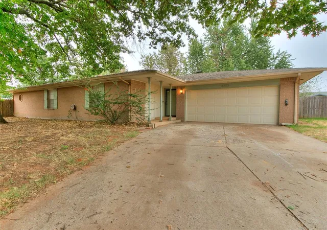 Photo 3 of Single family home for sale at 8200 Karla Ln, Oklahoma City, OK 73132 | MLS# 1249953 | Listing updated on 2026-10-20