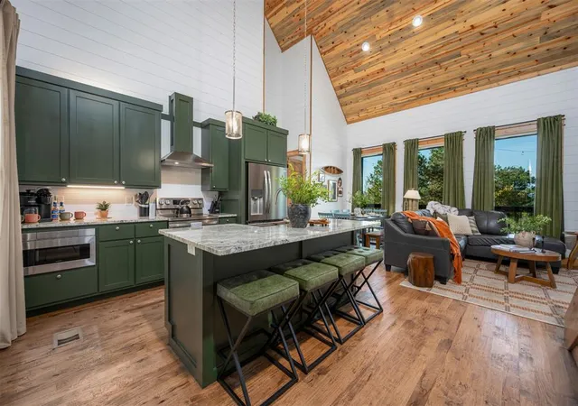 Photo 4 of Single family home for sale at 110 E Fork Cir, Broken Bow, OK 74728 | MLS# 1249967 | Listing updated on 2026-09-20