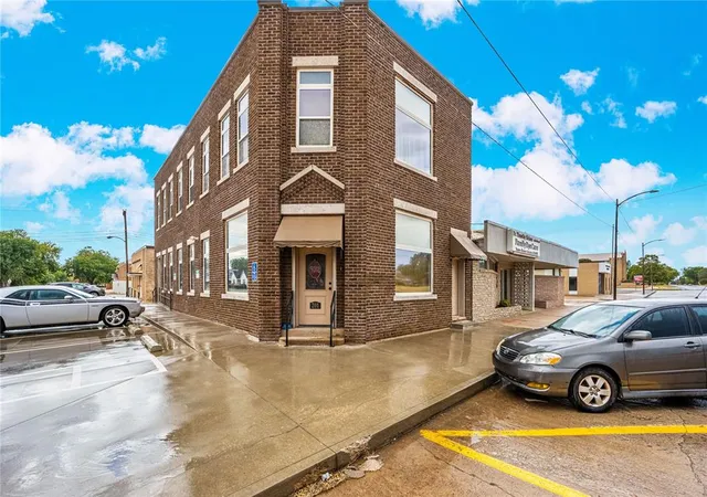 Photo 2 of Sale Pending at 201 N Noble Ave, Watonga, OK 73772 | MLS# 1249970 | Listing updated on 2026-10-07