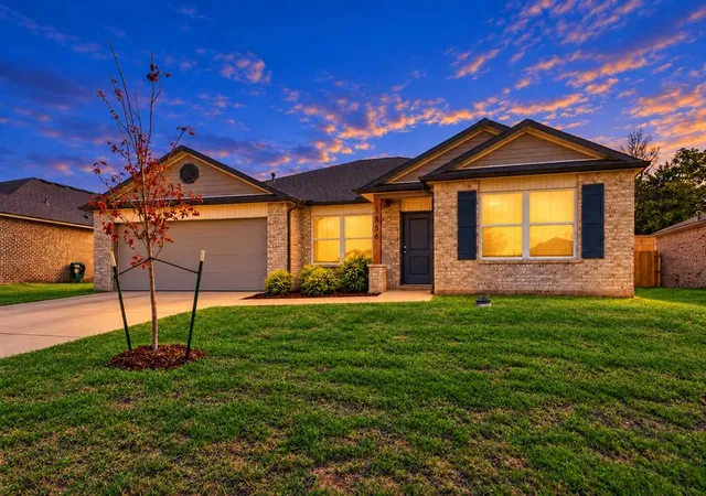 Photo 1 of Single family home for sale at 3856 Ada Ave, Harrah, OK 73045 | MLS# 1249975 | Listing updated on 2026-10-26