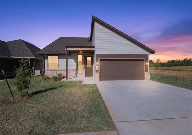 Photo 1 of Single family home for sale at 1813 Long Cvs Ave, Yukon, OK 73099 | MLS# 1249989 | Listing updated on 2026-09-23