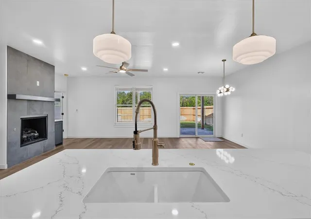 Photo 2 of Single family home for sale at 1813 Long Cvs Ave, Yukon, OK 73099 | MLS# 1249989 | Listing updated on 2026-09-23