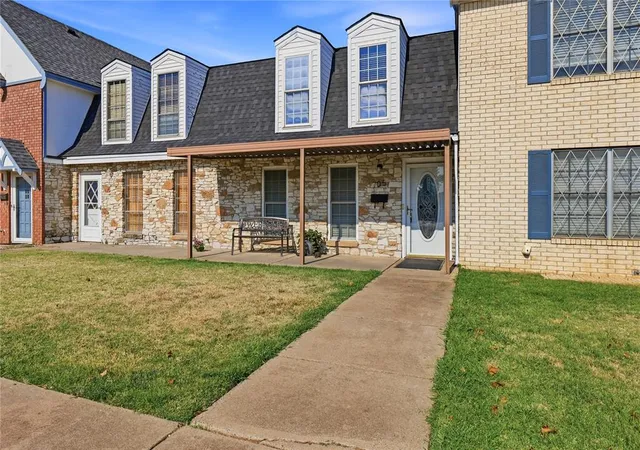 Photo 2 of Townhouse for sale at 705 N Broadway Ave #705, Hobart, OK 73651 | MLS# 1249992 | Listing updated on 2026-09-29