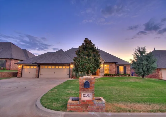 Photo 1 of Single family home for sale at 12607 Forest Oaks Dr, Choctaw, OK 73020 | MLS# 1249994 | Listing updated on 2026-09-20