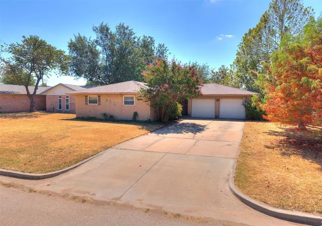 Photo 1 of Sale Pending at 136 Sw 5th Street, Moore, OK 73160 | MLS# 1250005 | Listing updated on 2026-09-28