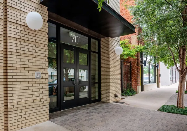 Photo 2 of Condo for sale at 701 N Hudson Ave #206, Oklahoma City, OK 73102 | MLS# 1250017 | Listing updated on 2026-10-09