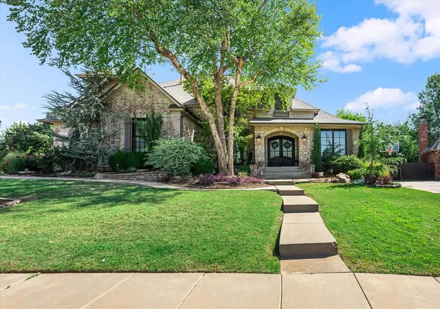 Single family home for sale at 4308 Wild Plum Ln, Edmond, OK 73025 | MLS# 1250027