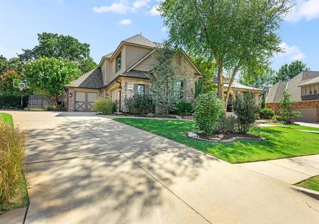 Photo 3 of Sale Pending at 4308 Wild Plum Ln, Edmond, OK 73025 | MLS# 1250027 | Listing updated on 2026-09-26