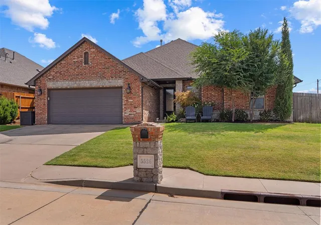 Photo 1 of Single family home for sale at 5526 Painted Pony Rd, Warr Acres, OK 73132 | MLS# 1250031 | Listing updated on 2026-09-20