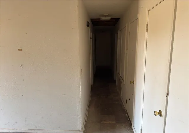 Photo 8 of Single family home for sale at 400 SE 3rd Street, Geary, OK 73040 | MLS# 1250034 | Listing updated on 2026-10-08
