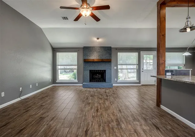 Photo 4 of Single family home for sale at 1604 Oriole Dr, Norman, OK 73071 | MLS# 1250045 | Listing updated on 2026-10-07