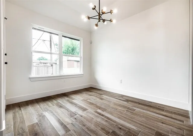 Photo 4 of Single family home for sale at 3113 E Noble Dr, Edmond, OK 73034 | MLS# 1250049 | Listing updated on 2026-09-20