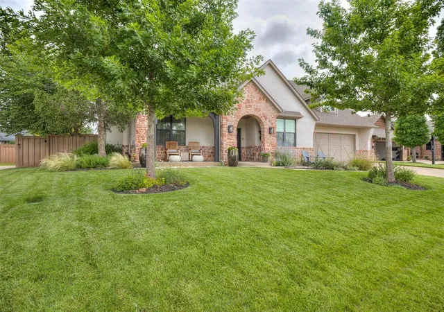 Photo 2 of Single family home for sale at 3209 Silvercliffe Ct, Edmond, OK 73012 | MLS# 1250054 | Listing updated on 2026-10-20