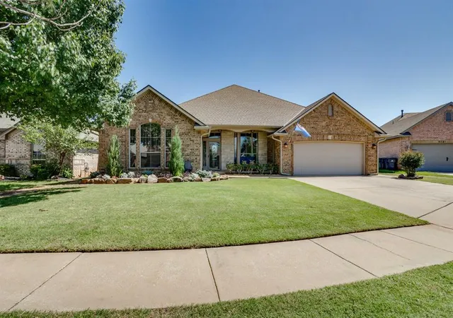 Photo 1 of Single family home for sale at 8920 Nw 111th Street, Oklahoma City, OK 73162 | MLS# 1250062 | Listing updated on 2026-09-20