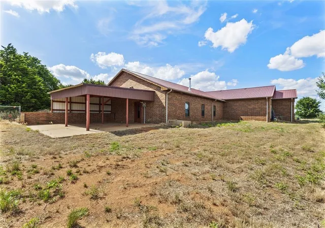 Photo 3 of Sale Pending at 12168 N Us 281 Hwy, Lookeba, OK 73053 | MLS# 1250067 | Listing updated on 2026-09-28