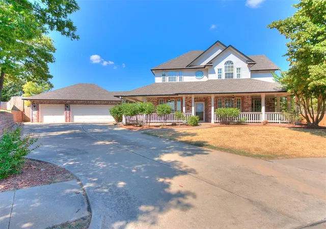 Single family home for sale at 2517 Mission Rd, Edmond, OK 73034 | MLS# 1250071