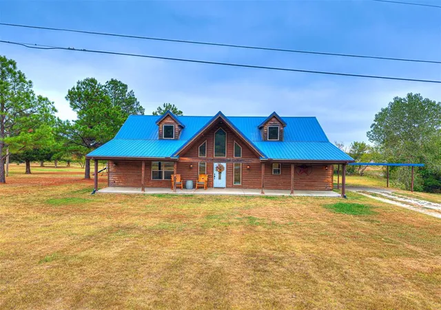 Photo 2 of Single family home for sale at 129 Tyler Ln, Shawnee, OK 74801 | MLS# 1250135 | Listing updated on 2026-10-07