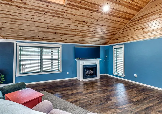 Photo 4 of Single family home for sale at 129 Tyler Ln, Shawnee, OK 74801 | MLS# 1250135 | Listing updated on 2026-10-07