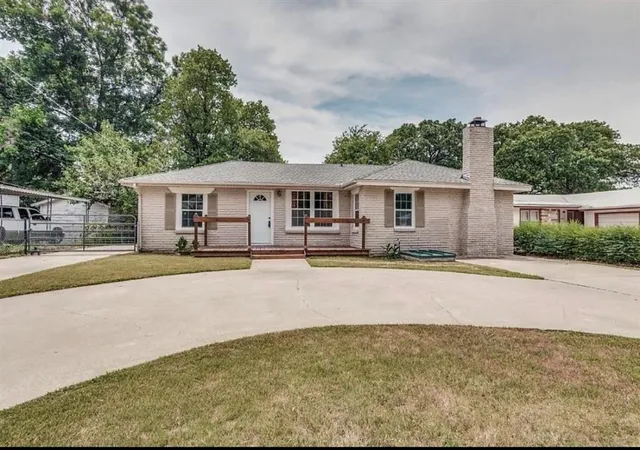 Single family home for sale at 9628 SE 6th Street, Oklahoma City, OK 73130 | MLS# 1250136