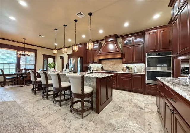 Photo 3 of Single family home for sale at 5728 Winding Crk Rd, Shawnee, OK 74804 | MLS# 1250158 | Listing updated on 2026-09-22