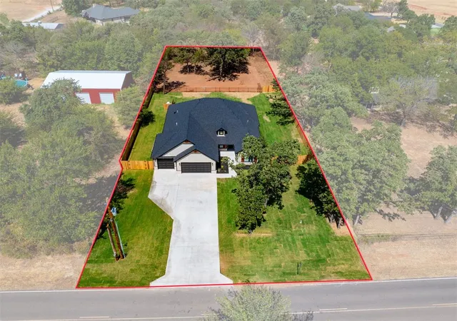 Photo 4 of Single family home for sale at 14471 E Wilshire Rd, Jones, OK 73049 | MLS# 1250176 | Listing updated on 2026-09-21