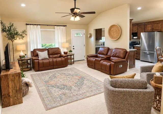 Photo 3 of Single family home for sale at 1751 Kelley Dr, Clinton, OK 73601 | MLS# 1250190 | Listing updated on 2026-09-21