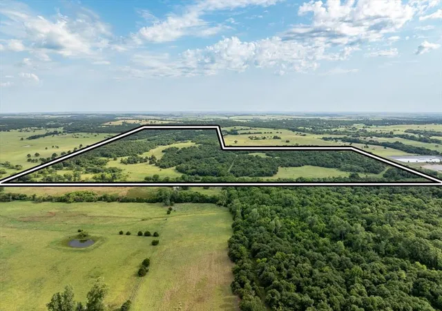 Photo 4 of Land for sale at N E1410 Rd, Chickasha, OK 73017 | MLS# 1250192 | Listing updated on 2026-09-21