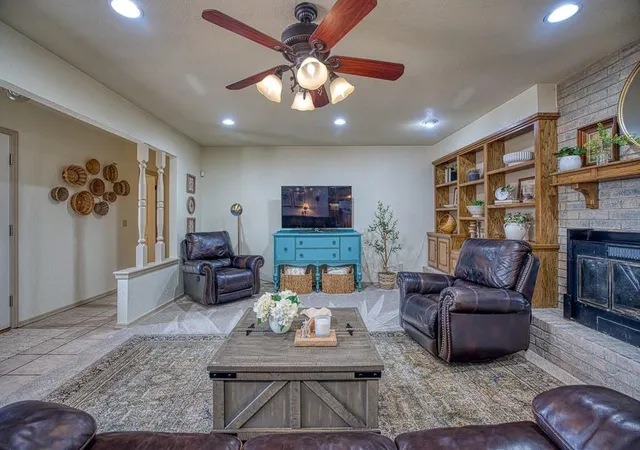 Photo 4 of Single family home for sale at 605 Hoehner Ave, Okarche, OK 73762 | MLS# 1250199 | Listing updated on 2026-09-21