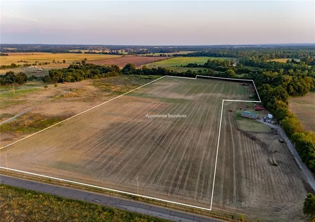 Photo 2 of Land for sale at E 1570 Road, Pauls Valley, OK 73075 | MLS# 1250202 | Listing updated on 2026-09-22