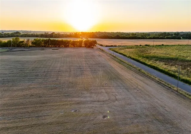 Photo 4 of Land for sale at E 1570 Road, Pauls Valley, OK 73075 | MLS# 1250202 | Listing updated on 2026-09-22