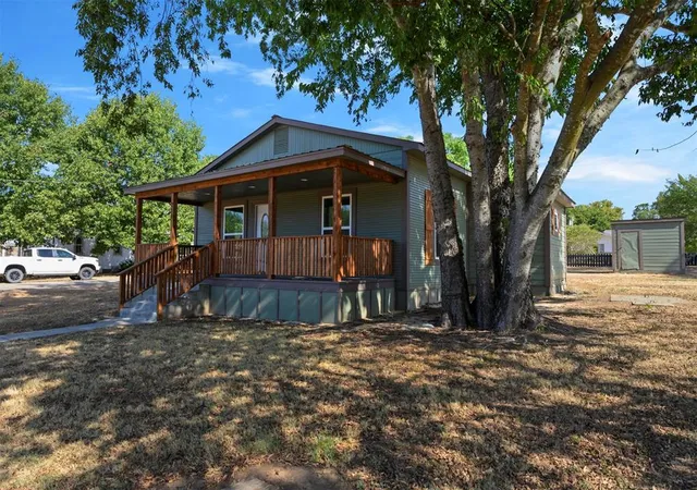 Photo 3 of Single family home for sale at 211 W Boston Ave, Fort Towson, OK 74735 | MLS# 1250223 | Listing updated on 2026-09-25
