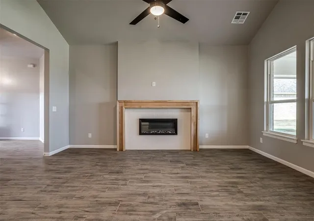 Photo 3 of Single family home for sale at 11917 Rockbed Dr, Yukon, OK 73099 | MLS# 1250228 | Listing updated on 2026-09-22