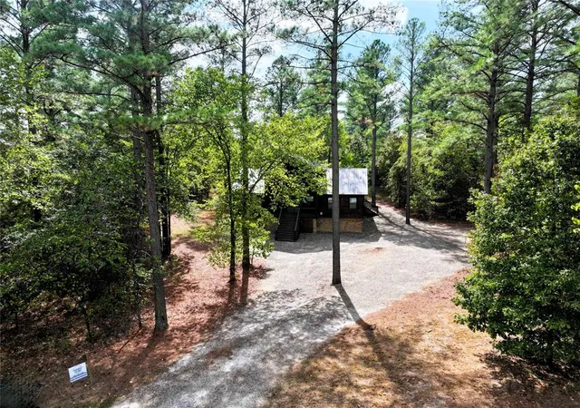 Photo 3 of Single family home for sale at 7 Mossy Oak Trl, Broken Bow, OK 74728 | MLS# 1250236 | Listing updated on 2026-10-08