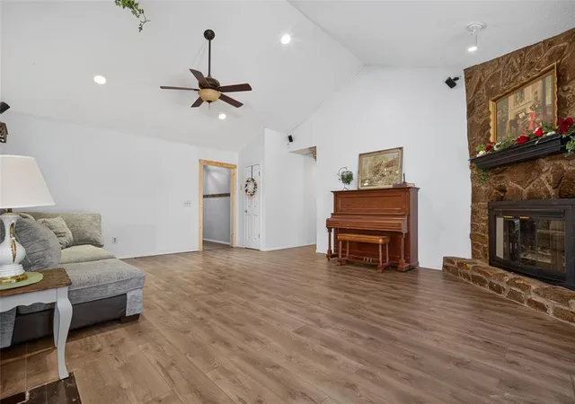 Photo 3 of Single family home for sale at 8909 Nw 80th Street, Oklahoma City, OK 73132 | MLS# 1250239 | Listing updated on 2026-09-22