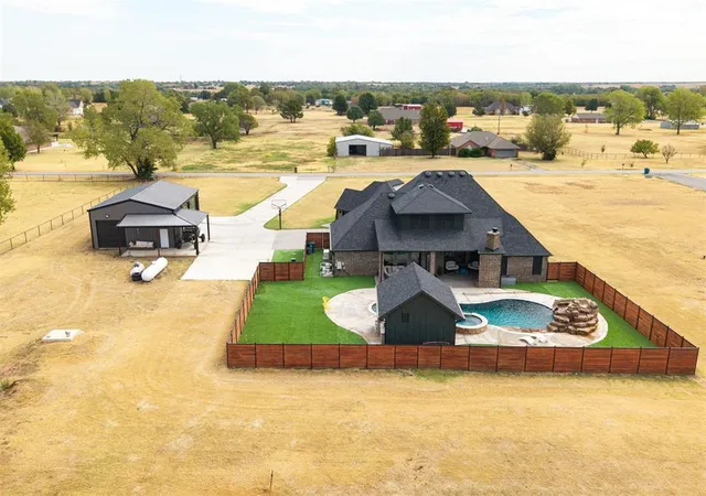 Photo 2 of Single family home for sale at 311 Scissortail Ln, Tuttle, OK 73089 | MLS# 1250242 | Listing updated on 2026-09-23