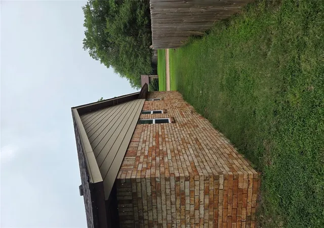 Photo 4 of Sale Pending at 2714 Forest Oaks Cir, Norman, OK 73071 | MLS# 1250256 | Listing updated on 2026-09-23