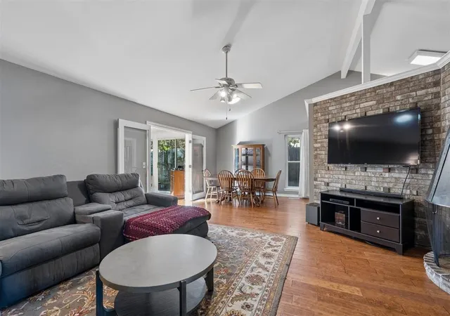 Photo 4 of Single family home for sale at 3712 NW 70th Street, Oklahoma City, OK 73116 | MLS# 1250257 | Listing updated on 2026-10-08