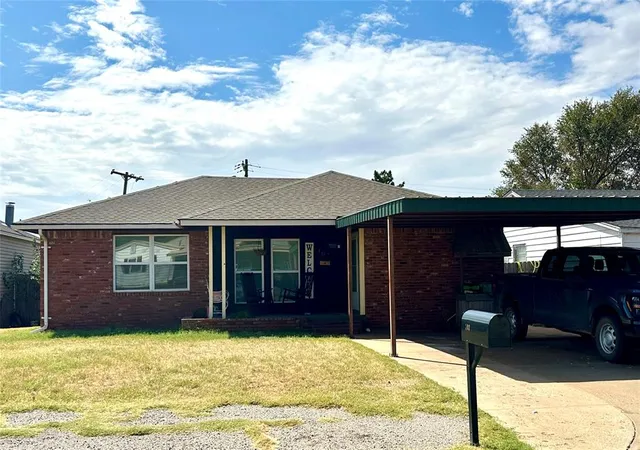 Photo 1 of Sale Pending at 103 Thornton Ln, Elk City, OK 73644 | MLS# 1250260 | Listing updated on 2026-09-23