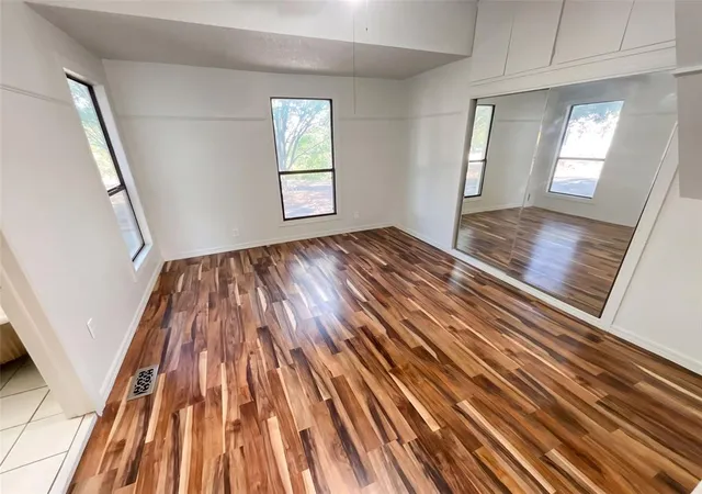 Photo 3 of Single family home for sale at 323 W 7th Street, Chandler, OK 74834 | MLS# 1250264 | Listing updated on 2026-09-25