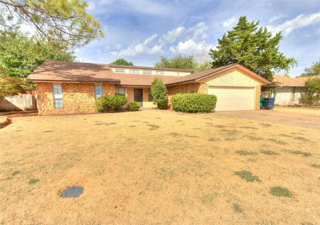 Single family home for sale at 10417 Casa Linda, Oklahoma City, OK 73139 | MLS# 1250273