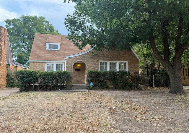Single family home for sale at 2856 NW 20th Street, Oklahoma City, OK 73107 | MLS# 1250278