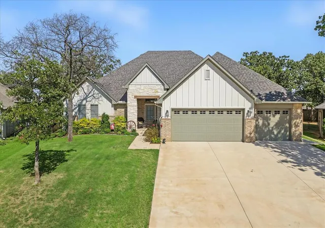 Single family home for sale at 2421 Rumble Ct, Edmond, OK 73034 | MLS# 1250280