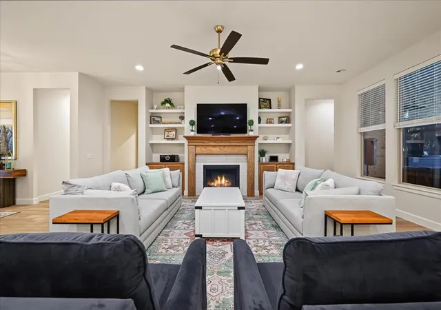 Photo 1 of Single family home for sale at 2421 Rumble Ct, Edmond, OK 73034 | MLS# 1250280 | Listing updated on 2026-09-22