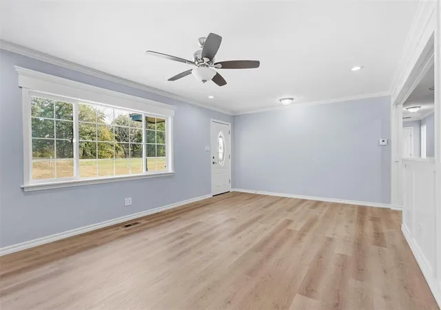 Photo 4 of Single family home for sale at 28121 Airline Rd, Elmore City, OK 73433 | MLS# 1250283 | Listing updated on 2026-09-22
