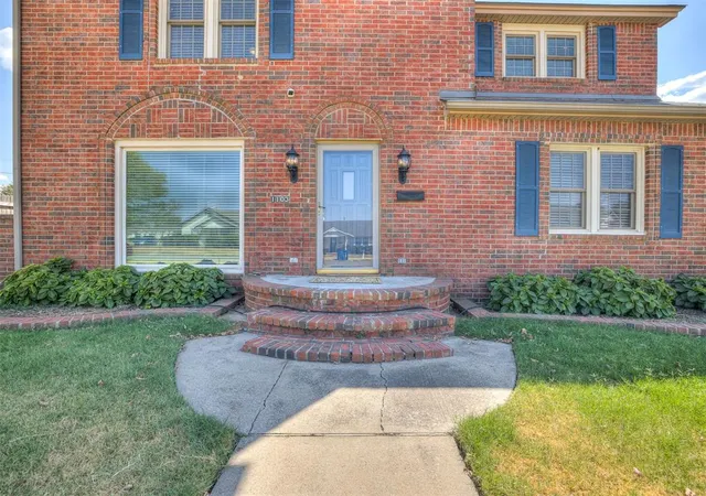 Photo 3 of Sale Pending at 1103 W Wade St, El Reno, OK 73036 | MLS# 1250285 | Listing updated on 2026-10-07