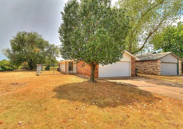 Photo 1 of Single family home for sale at 800 NW 113th Street, Oklahoma City, OK 73114 | MLS# 1250296 | Listing updated on 2026-09-23