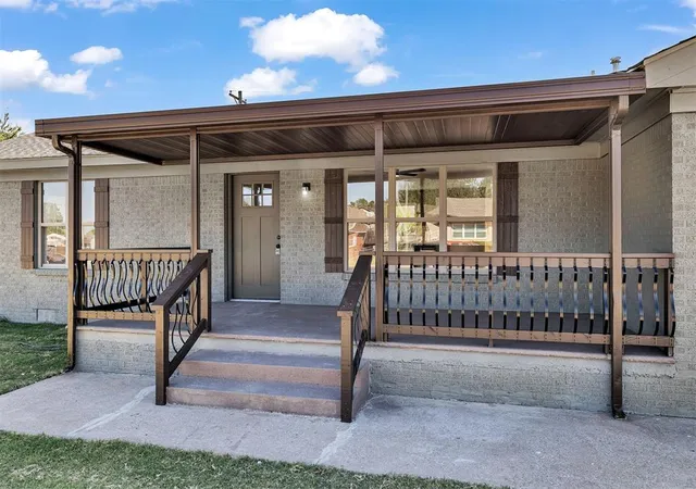 Photo 4 of Single family home for sale at 703 Thompson Dr, El Reno, OK 73036 | MLS# 1250298 | Listing updated on 2026-10-08