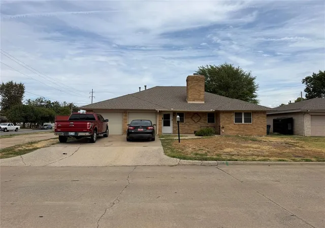 Photo 1 of Single family home for sale at 1625 Sw 70th Street, Oklahoma City, OK 73159 | MLS# 1250303 | Listing updated on 2026-10-09