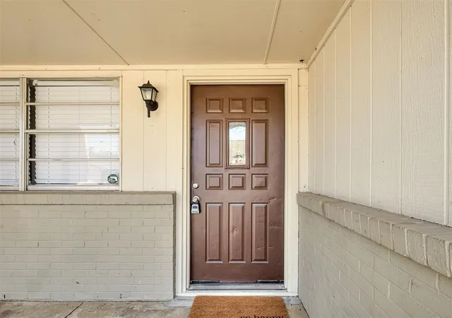 Photo 3 of Single family home for sale at 9404 S Winston Way, Oklahoma City, OK 73139 | MLS# 1250310 | Listing updated on 2026-09-23