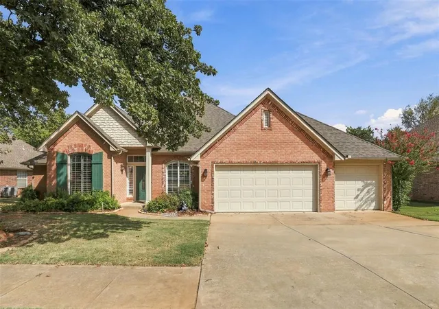 Photo 1 of Sale Pending at 13728 Kirkland Ridge, Edmond, OK 73013 | MLS# 1250313 | Listing updated on 2026-09-30